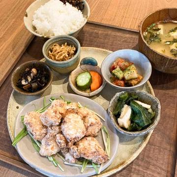 自家製塩麹の鶏むね肉竜田揚げ定食
