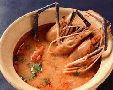 トムヤムクン(世界三大スープ)海老のスパイシースープTom Yum Goong  (World's Top 3 Soups) Spicy Shrimp Soup