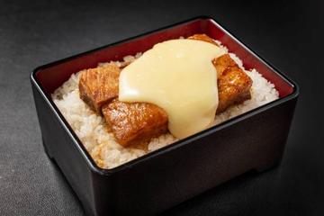 (梅)豚亭卵敷なしチーズのせ (Regular) Tontei Cheese Topping Without Egg