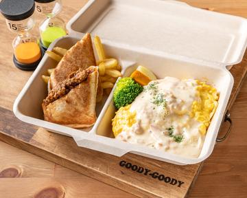 チキンとベーコンのクリームオムライス×チキンカレーチーズホットサンド