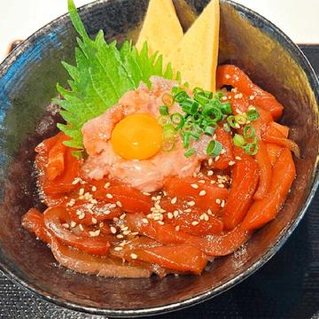 マグロユッケ丼