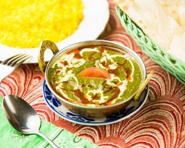 【女性に大人気】ほうれん草チキンカレーセット [Popular with Ladies！！] Saag Chicken Curry Set