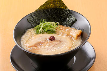 こってりとんこつらぁ麺 Rich Pork Bone Ramen