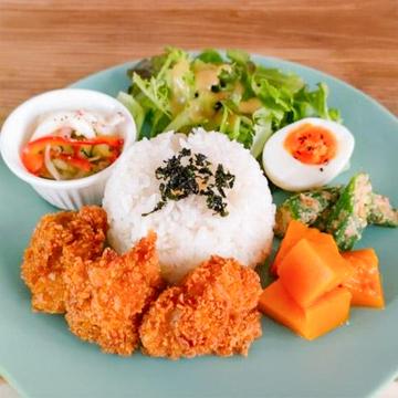 唐揚げ弁当