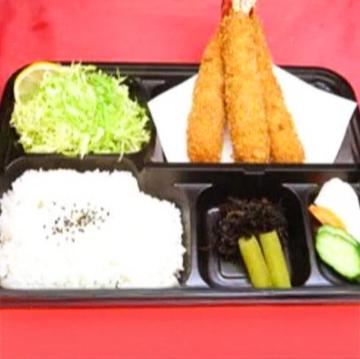 エビフライ定食