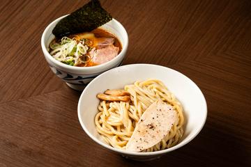 辛つけめん(三種チャーシュー入り)