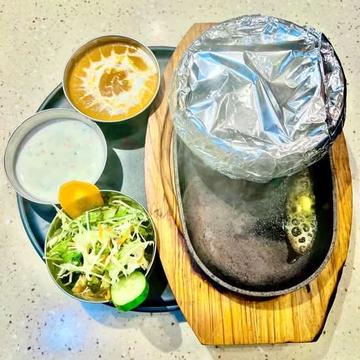 マトンダムビリヤニ mutton dum biryani