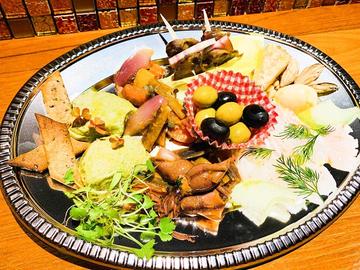 ダフラーチェの特別な盛り合わせ 7種(2人前)