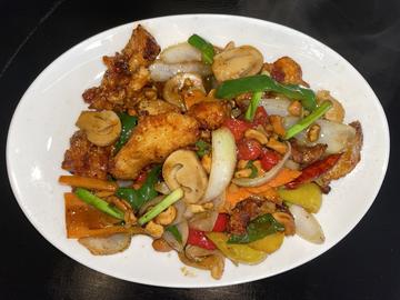 鶏肉のカシューナッツ炒め