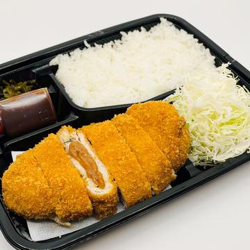 ミルフィーユかつ(梅しそ)弁当140g