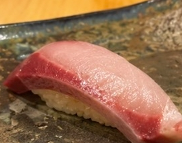 ハマチ握り