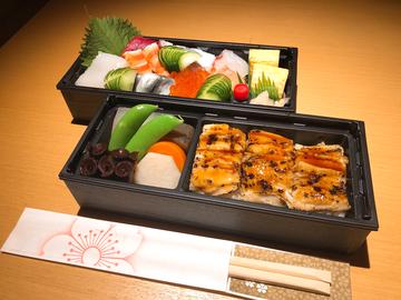 旬の海鮮ちらし二段弁当