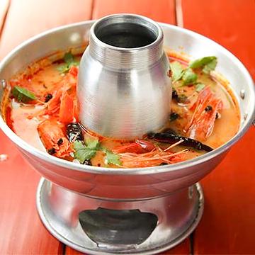 【スープ1番人気】トムヤムクン Spicy Prawn Soup (Tom Yam Kung)