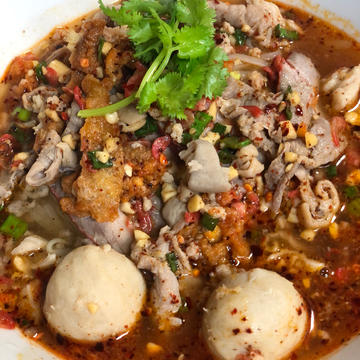 トムヤム・ムーサップラーメン