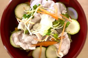 彩り野菜の豚しゃぶサラダ