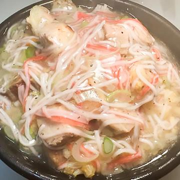 カニ風味チャーシュー入りあんかけチャーハン