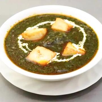 ほうれん草チーズカレー Sag Paneer Curry