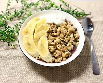 バナナ・Wグラノーラボウル banana granola bowl