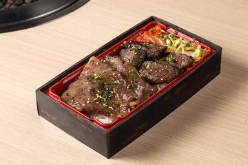 カルビとハラミのコンボ弁当