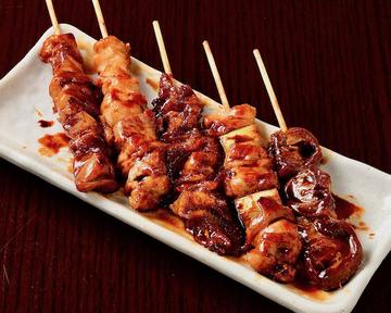 炭火焼き鳥 10種盛り(塩) Assortment of 10 Kinds of Charcoal-Grilled Yakitori