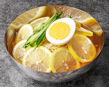 名物:盛岡式自家製檸檬冷麺(キムチなし)