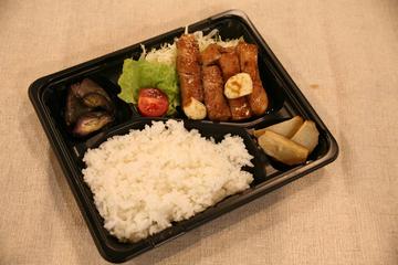 トンテキ弁当