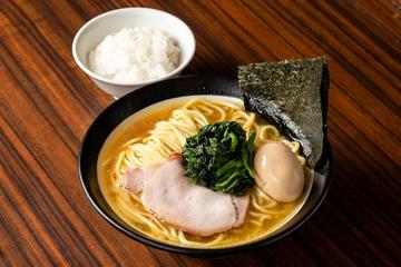 味玉豚骨醤油ラーメン ライスセット