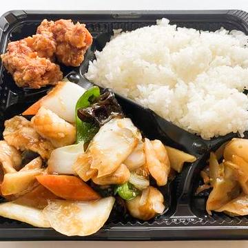 八宝菜弁当 Chinese Stir-Fried Vegetables and Meat with Starchy Sauce Bento Box