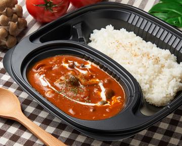 牛肉が50g入った完熟トマトのハヤシライス