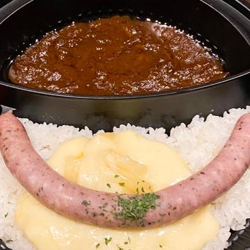 ソーセージチーズカレー