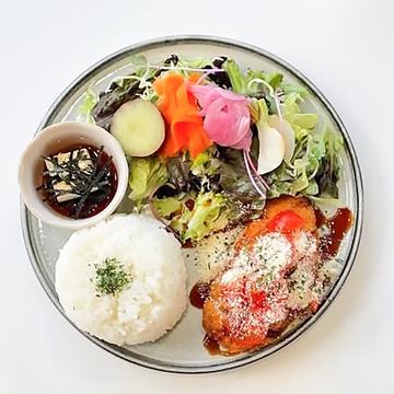 バター香るミラノ風チキンカツレツ弁当