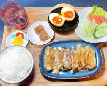 鶏餃子定食(弁当)
