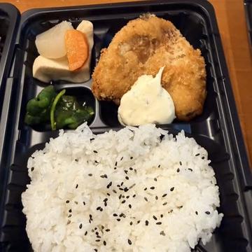 アジフライ弁当