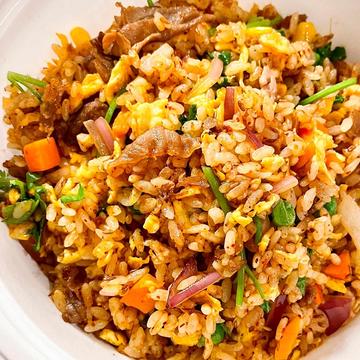 ラム＆パクチー・羊肉香菜炒飯