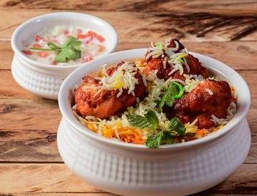 チキンティッカビリヤニ Chicken Tikke Biryani(インド産高級Basmati Rice使用)