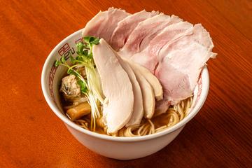 鶏清湯チャーシュー油ラーメン