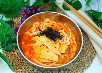 キムチうどん  Kimchi udon