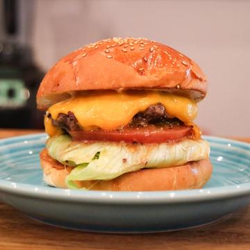 CHEESE BURGER / チーズバーガー