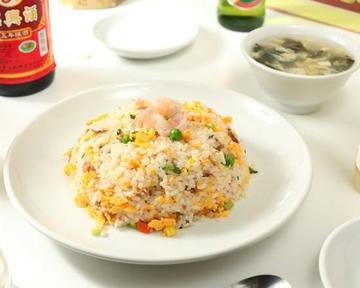揚州チャーハン Yangzhou Fried Rice