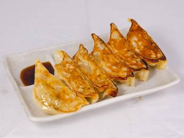 自家製餃子6個 Homemade Gyoza Dumpling (6 Pieces)