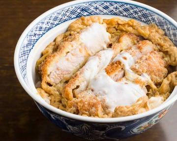 カツ丼 Deep Fried Pork Cutlet Rice Bowl