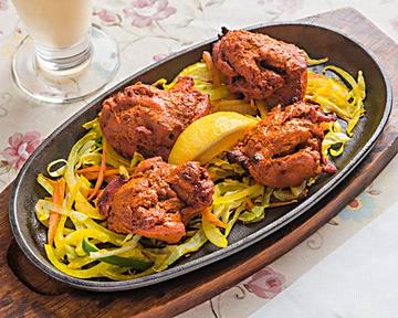 チキンティッカ4ピース Chicken Tikka 4 Pieces