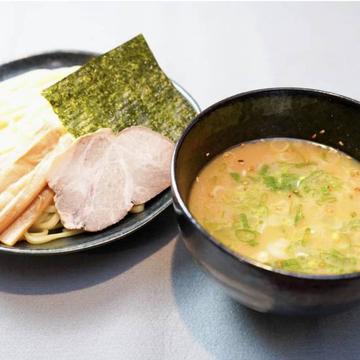 チャーシューつけ麺(チャーシュー1枚) Char siu tsukemen