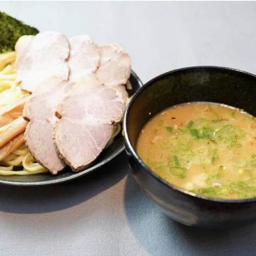 チャーシュー4倍盛つけ麺(チャーシュー4枚) Char siu 4x tsukemen