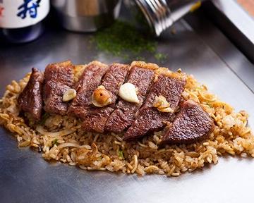 和牛ステーキガーリックそばめし Japanese Beef Steak Garlic Noodle Rice