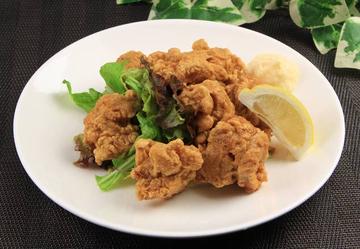 鶏肉の唐揚げ