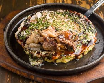 スジ玉 Beef Tendon Okonomiyaki