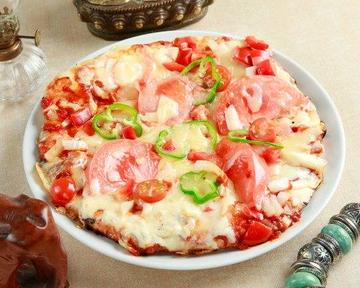 ミックスナンピザ Mixed Naan Pizza