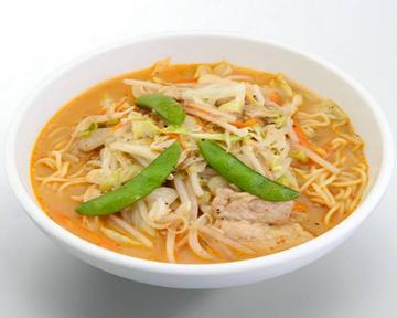 野菜たっぷり ピリ辛 味噌ラーメン