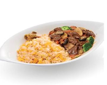炒飯プレート牛肉オイスターソース炒め